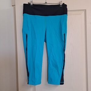 Teal and Black Lululemon Athletic Leggings Size 8